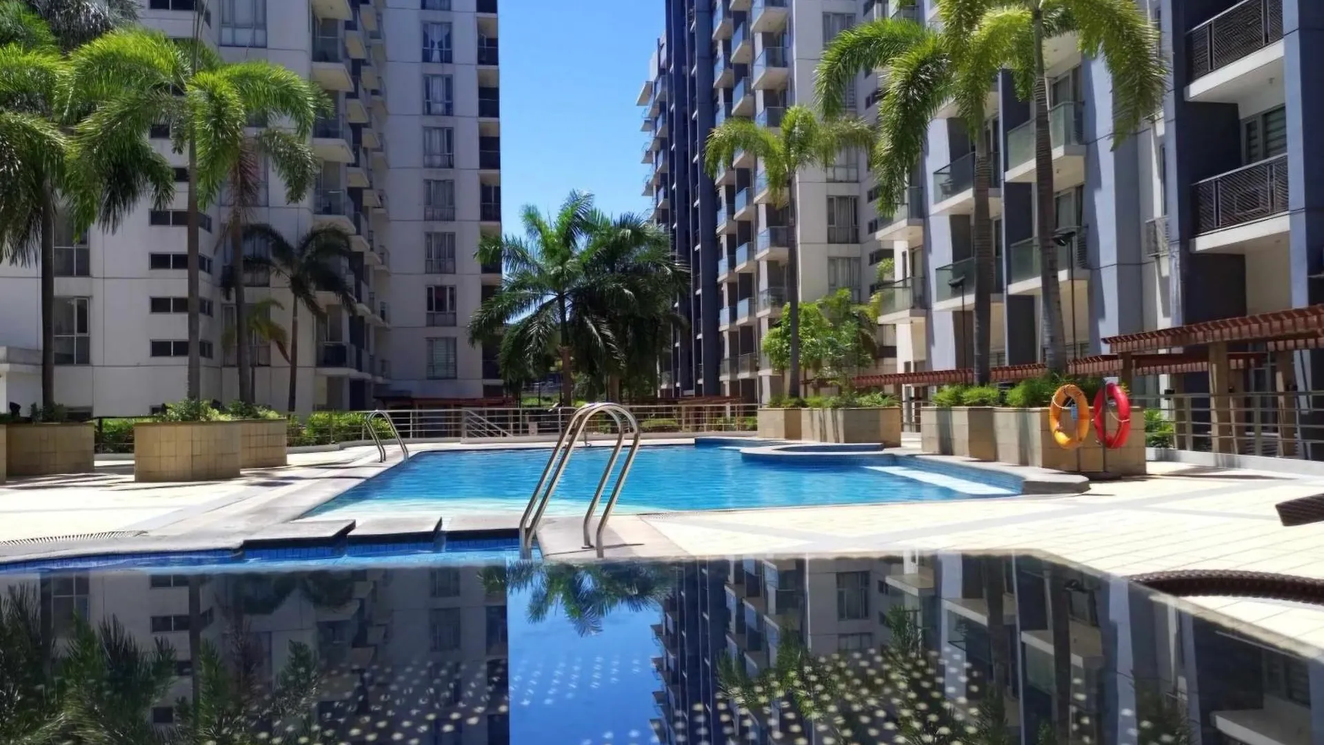 One Palm Tree Villas Manila