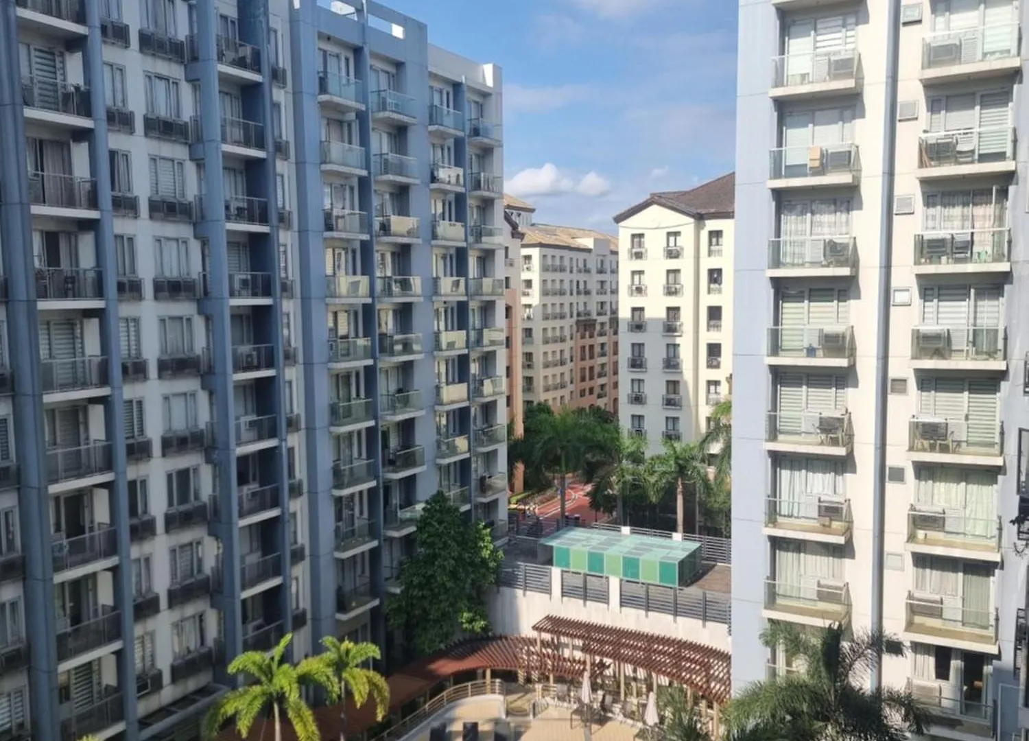One Palm Tree Villas Manila 0*,