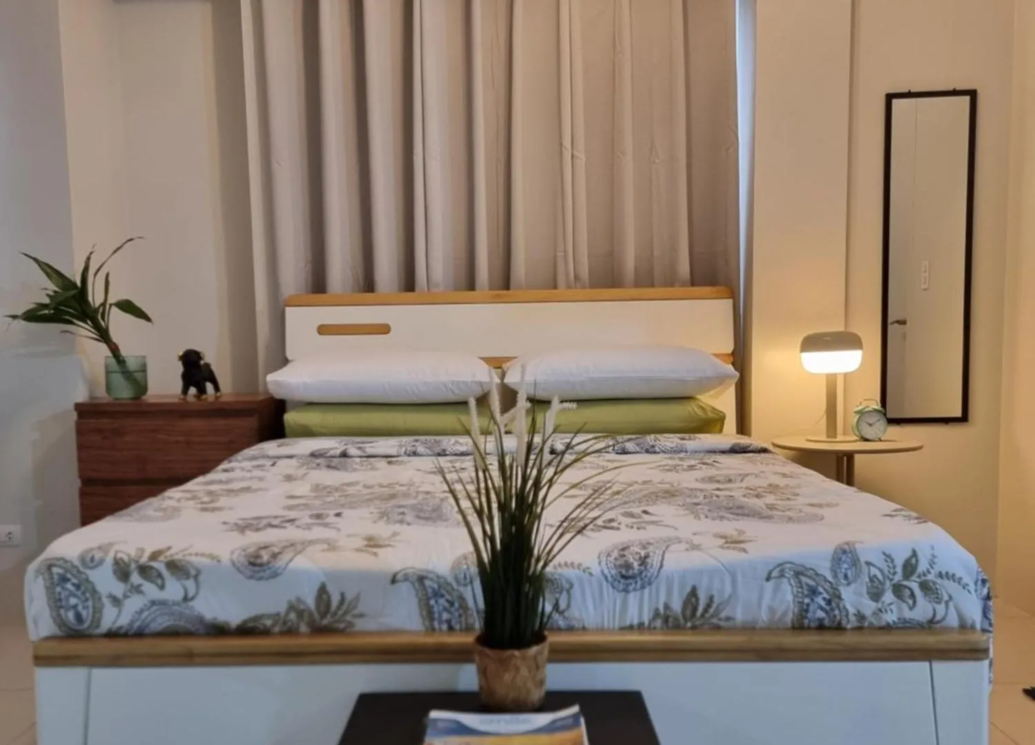 Apartment One Palm Tree Villas Manila