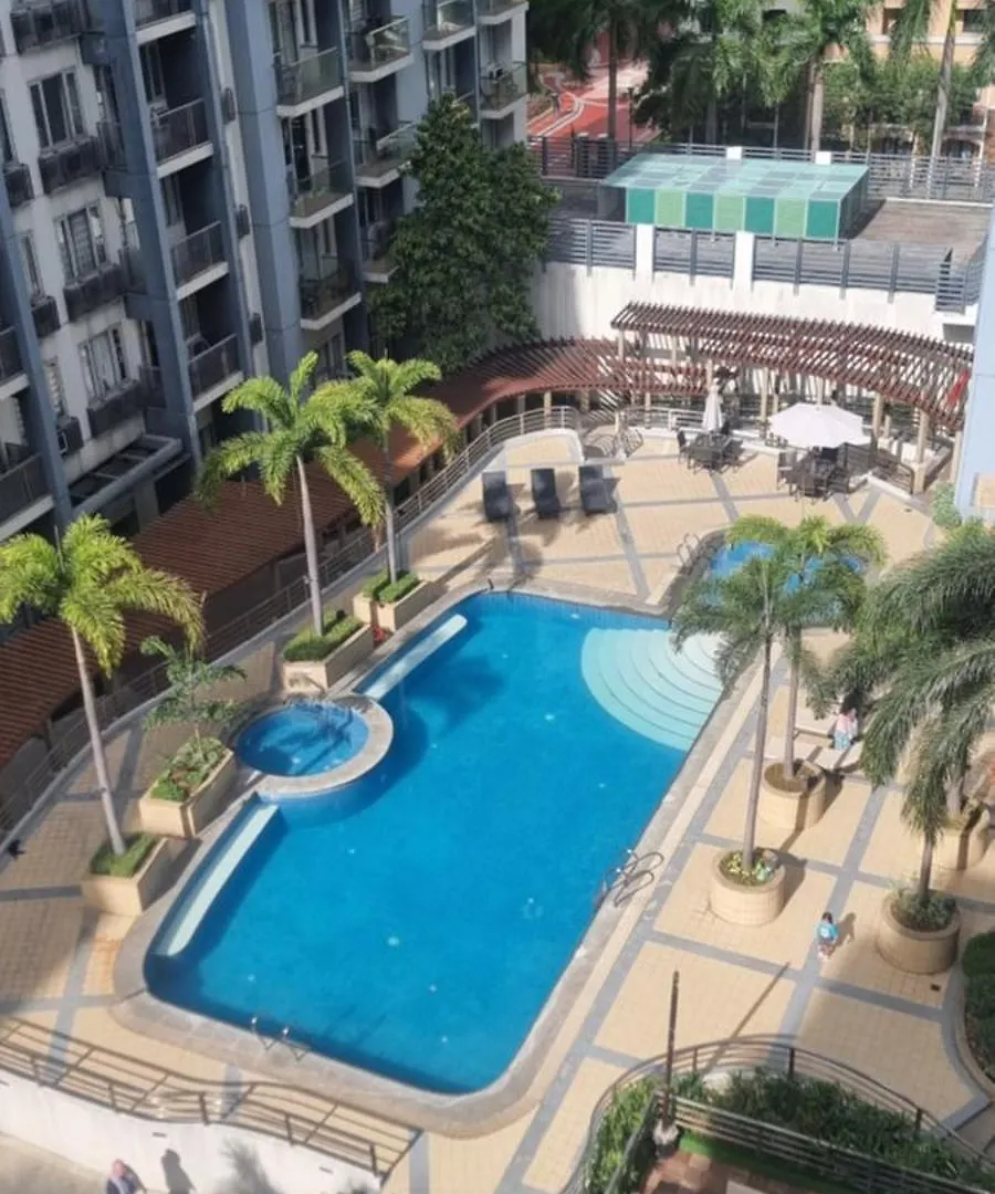 One Palm Tree Villas Manila 0*,