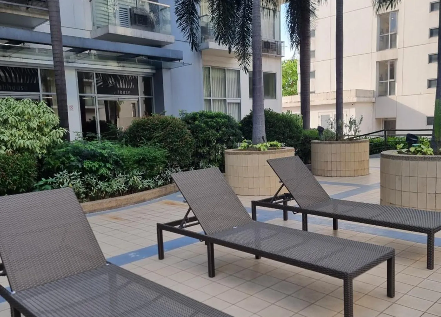 One Palm Tree Villas Manila